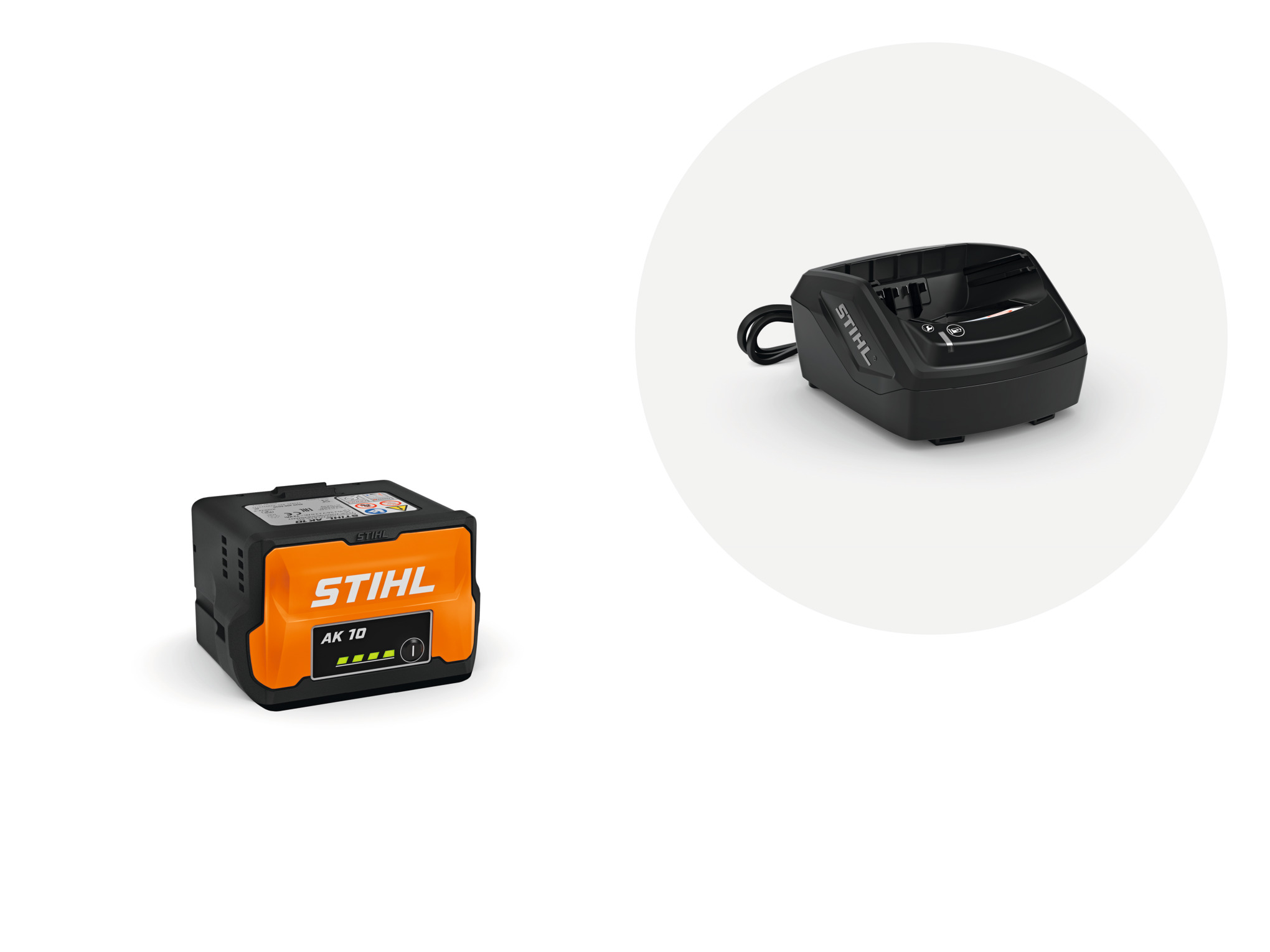 Startset med batteri AK 10 och laddare AL 101