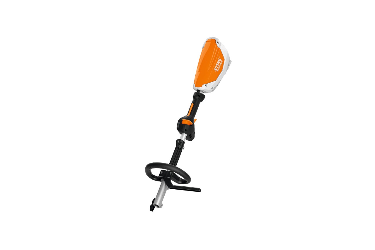 STIHL KMA 130 R batteridriven kombimotor från serien AP-System